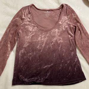 Womans long sleeve top